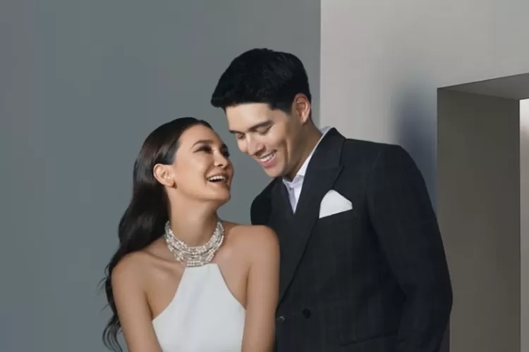 Potret pasangan artis Luna Maya dan Maxime Bouttier. ( (Instagram/lunamaya))