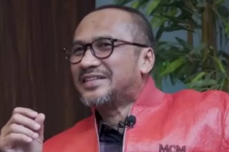 Potret mantan Ketua KPK Abraham Samad yang hadiri pemeriksaan terkait dugaan ijazah palsu Jokowi pada Rabu, 13 Agustus 2025 ((Tangkapan layar YouTube Abraham Samad SPEAK UP))