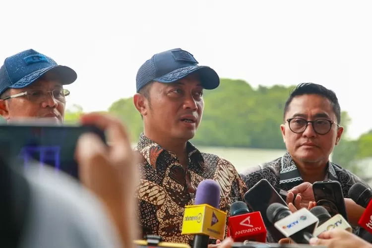 Mensesneg Prasetyo Hadi buka suara terkait kemungkinan dikenakannya royalti pada lagu kebangsaan Indonesia Raya.  ((Instagram/kemensetneg.ri))