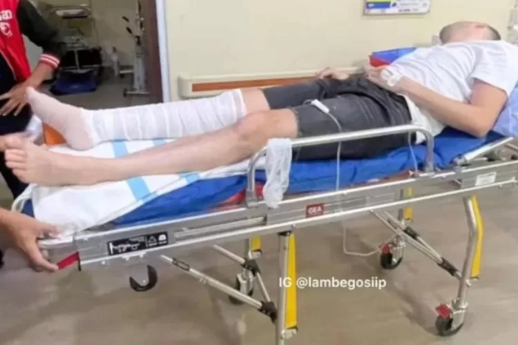 Tangkapan layar postingan viral terkait turis asal Mesir yang diduga minta ganti rugi ke hotel di Lombok setelah digigit ular berbisa.  ((Instagram.com/@lambegosiip))