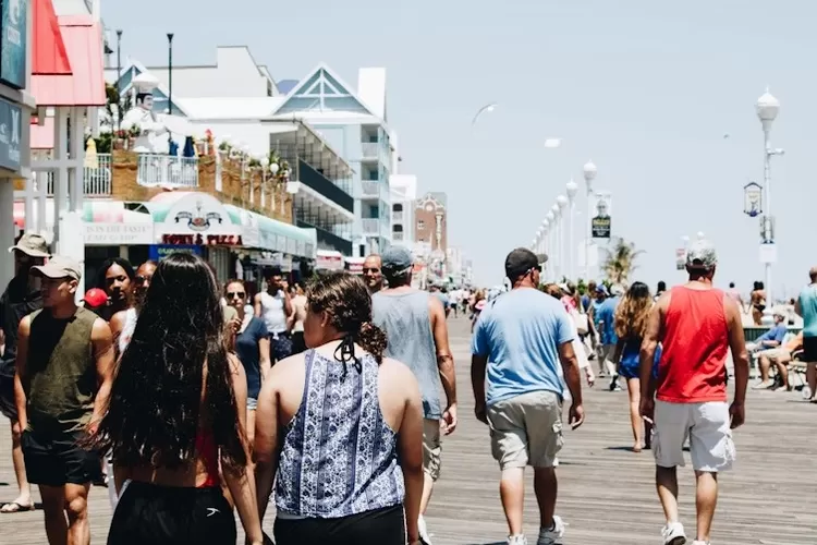 Foto Ilustrasi - BPS mencatat jumlah kunjungan wisman Juli 2025 capai 1,48 juta. ((Unsplash/osky_))