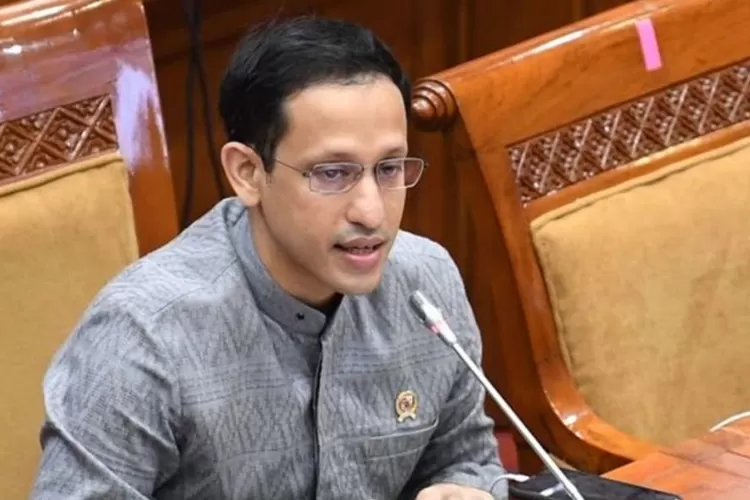 Mantan Menteri Pendidikan Kebudayaan Riset dan Teknologi, Nadiem Makarim, ditetapkan sebagai tersangka baru kasus Chromebook oleh Kejagung.  ((disdik.labuhanbatuselatankab.go.id))