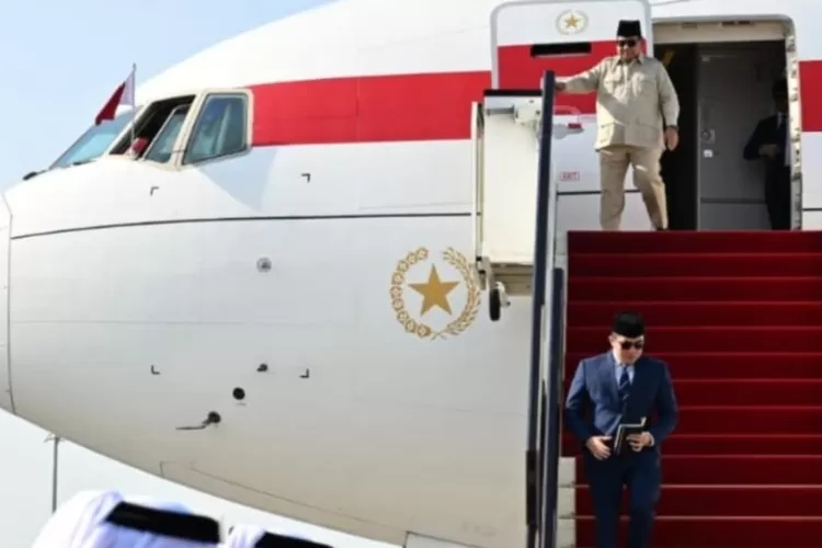 Seskab Teddy ungkap Presiden Prabowo berada di Qatar dan Abu Dhabi dalam waktu singkat. ( (BPMI Setpres RI))