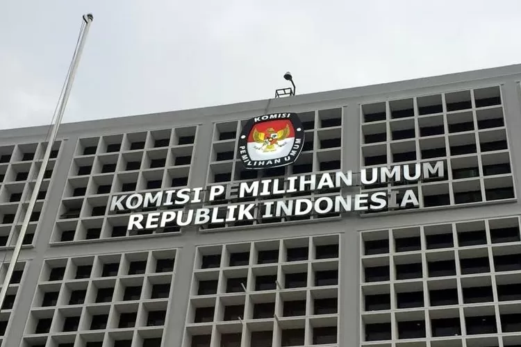 KPU melalui Keputusan KPU RI Nomor 731 Tahun 2025 menegaskan dokumen ijazah persyaratan pencalonan presiden dan wakil presiden tidak bisa dibuka ke publik ( (kpu.go.id))