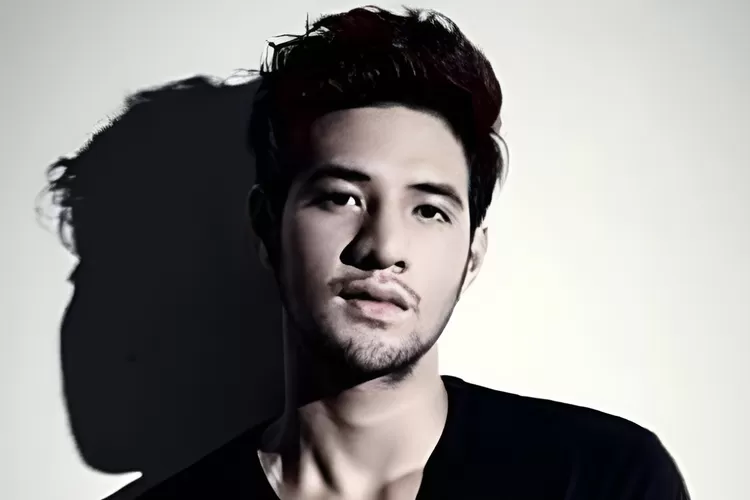 Menyoroti kasus penyalahgunaan narkoba yang menjerat artis, Ammar Zoni dari pandangan mantan staf ahli kepolisian hingga rekan dekatnya.  ((Instagram.com/@ammarzonii))