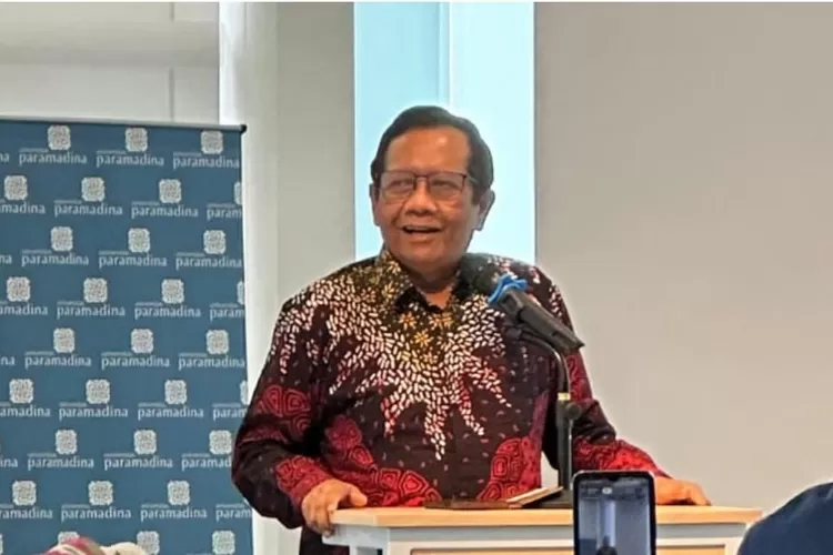 Mahfud MD respons soal KPK yang memintanya melapor secara resmi soal dugaan mark up anggaran Whoosh ((Instagram/mohmahfudmd))