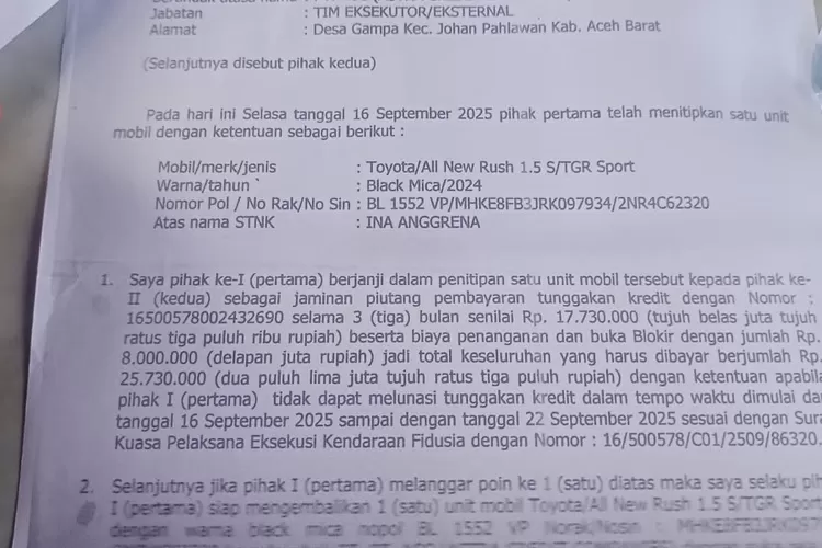 Foto Berita acara penarikan mobil oleh leasing. (Desta)