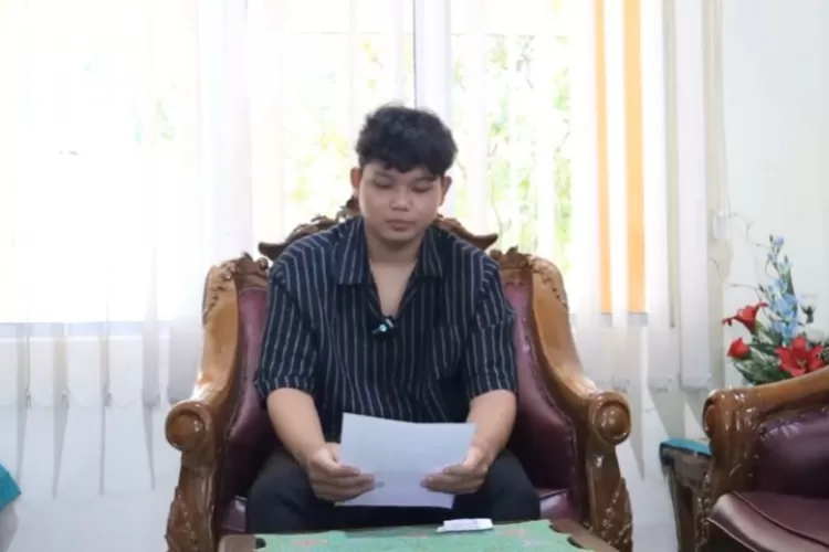 Menyoroti kasus viralnya konten &lsquo;deepfake&rsquo; asusila yang libatkan pelaku alumni SMAN 11 Semarang. ((Instagram.com/@sman11semarang.official))