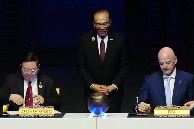 Menyoroti kompetisi baru yang resmi diluncurkan FIFA bertajuk ASEAN Cup di kawasan Asia Tenggara. ( (X.com/@FIFAMedia))