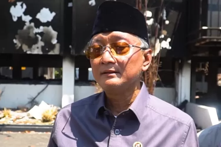 Menteri PU Dody Hanggodo menyebut pemerintah tengah membahas kemungkinan pemberian diskon tarif tol untuk Nataru 2026. ((YouTube/Kementerian PU))