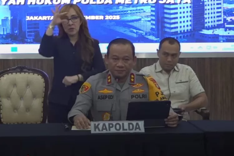 Tangkapan layar - Kapolda Metro Jaya, Irjen Pol Asep Edi Suheri menyebut belum ada korban meninggal dari insiden ledakan yang terjadi di masjid SMAN 72 Kelapa Gading. ( (Dok Polda Metro Jaya))