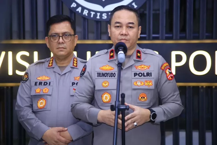 Polisi mengungkap temuan baru soal rekrutmen jaringan terorisme yang menargetkan anak-anak melalui ruang digital. ( (Dok Polri))