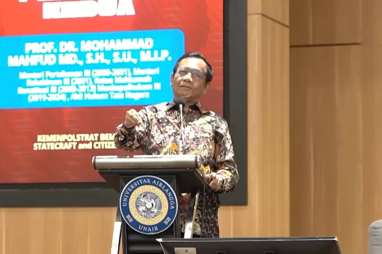 Mahfud MD bicara perkembangan demokrasi Indonesia dari masa ke masa.  ((Tangkapan layar YouTube Mahfud MD))