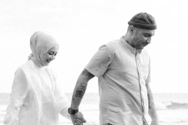 Istri almarhum Gary Iskak, Richa Novisha ungkap perasaan duka yang mendalam atas wafatnya sang suami. ( (Instagram.com/@richaiskak))