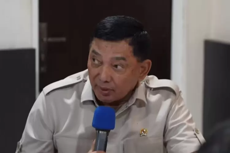 Menhan Sjafrie Sjamsoeddin ungkap antisipasi penyakit pascabanjir.  ( (YouTube/Sekretariat Presiden))