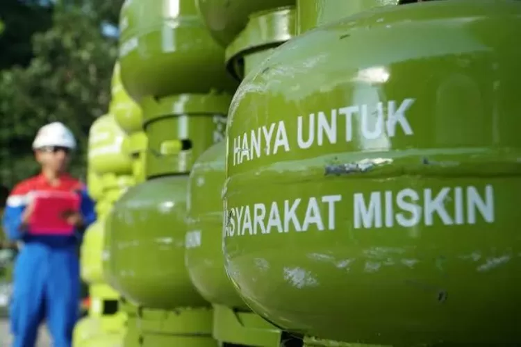 Medekati Hari Raya Idulfitri 1445 Hijriah, kebutuhan gas LPG ukuran 3 kg atau Si Melon di Kota Bandung mengalami peningkatan sekitar 2 persen. 