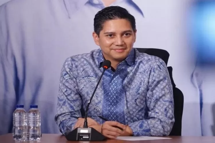 Budisatrio Djiwandono 