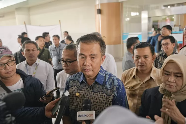 Pj Gubernur Jabar Bey Machmudin