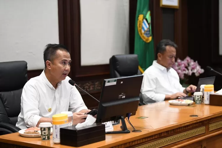 Pj Gubernur Jabar Bey Machmudin