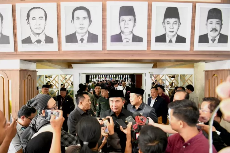 Pj Gubernur Jabar Bey Machmudin