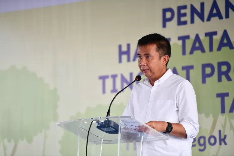 Pj Gubernur Jabar Bey Machmudin