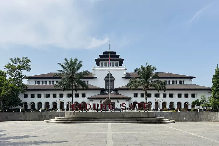 Gedung Sate (Wikipedia)