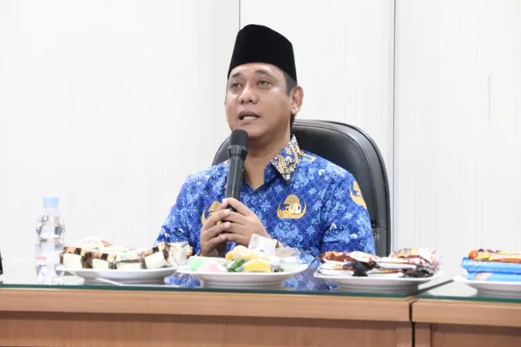 Plt Bupati Bekasi dr. Asep Surya Atmaja (bekasikab.go.id)