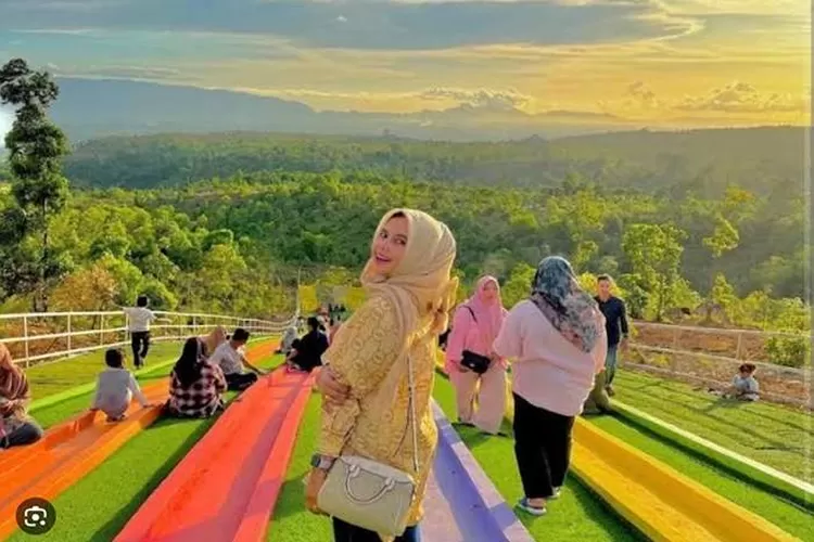 Wisata Alam Banda Aceh Tak Pernah Sepi Pengunjung  (Isti)