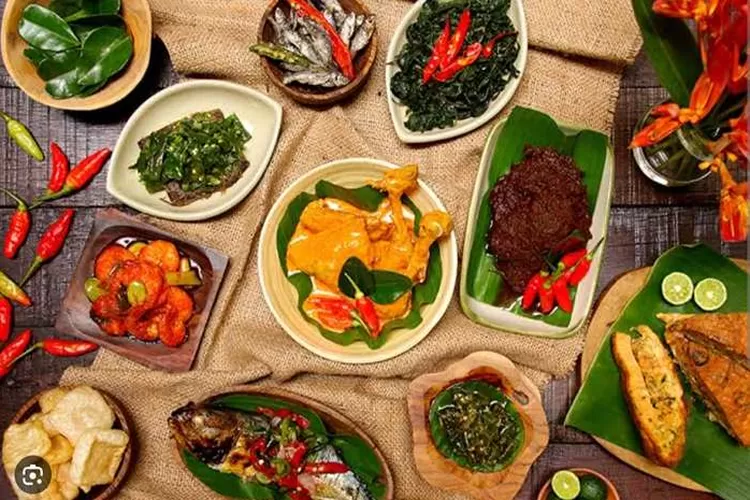 Wisata Kuliner Paling Enak dan Populer Di Indonesia  (www.tiket.com)