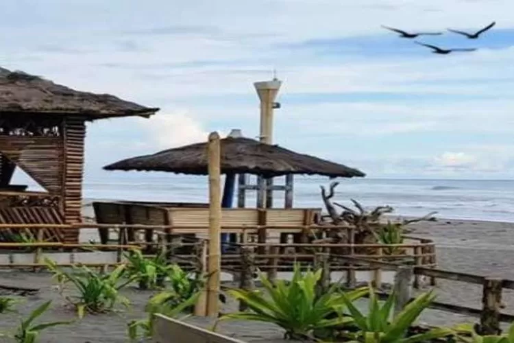 Pantai Apra Di Cianjur Wisata Bahari Yang Menarik Dijelajahi  (Isti)