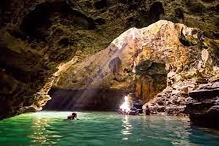 Kalisuci Cave Tubing, Wisata Alam Di Gunung Kidul, Jogja  (Isti)