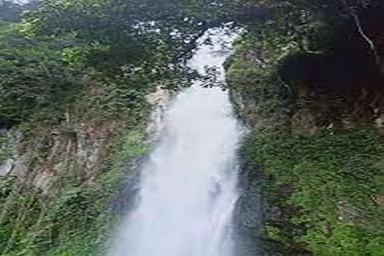 Air Terjun Sikulikap, Wisata Alam Yang Menakjubkan Di Karo (Isti)