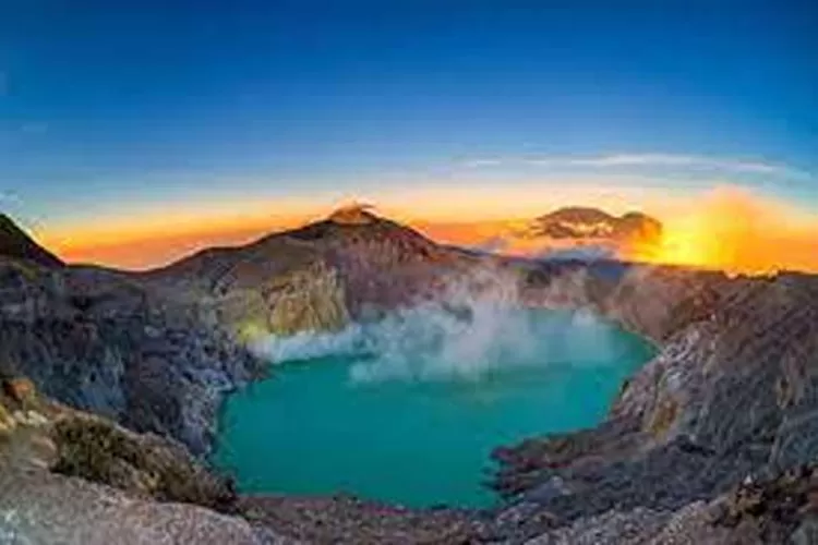 Kawah Ijen, Wisata Alam Pegunungan Yang Memukau Di Jawa Timur  (Isti)