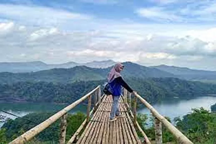 Wisata Waduk Riam Kanan Di Banjar, Kalimantan Selatan  (Isti)