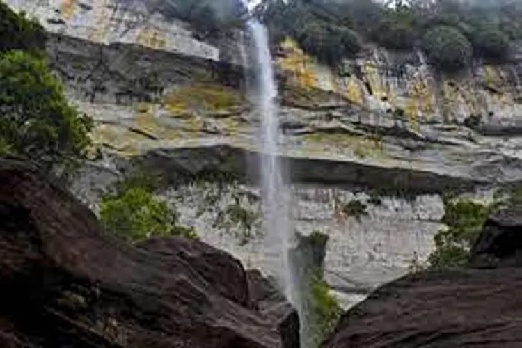 Air Terjun Batang Kapas, Rekomendasi Wisata Alam Di Kampar, Riau  (Isti)