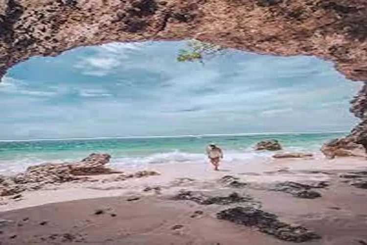 Pantai Gunung Payung, Wisata Alam Eksotis Dengan Pasir Putih Di Bali (Isti)