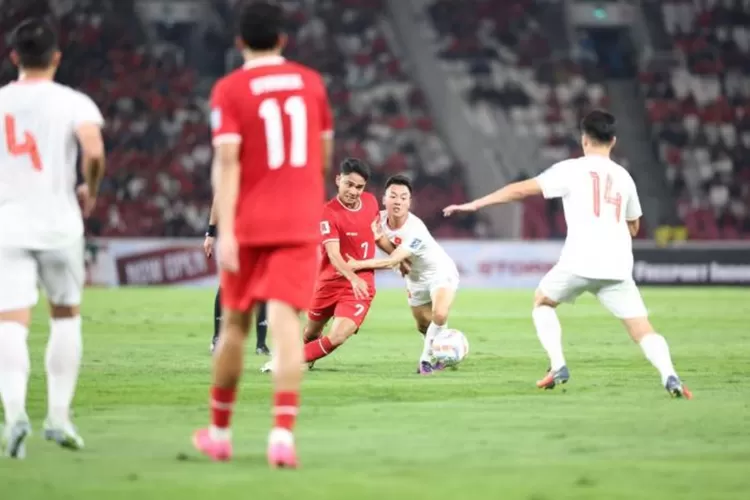 Potret Pertandingan Timnas Indonesia vs Vietnam di Kualifikasi Round 2 Piala Dunia 2026 di Stadion Gelora Bung Karno, Jakarta. (Dok. PSSI)