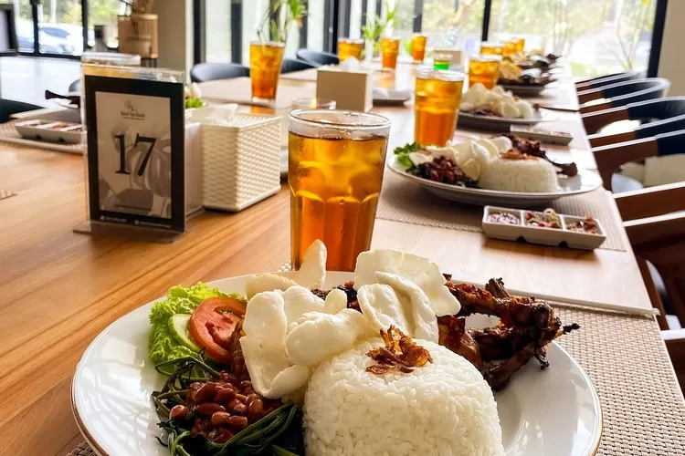 Jagonya Bebek Rasanya Perfek! Tempat Makan Di Cilegon Ini Sangat Cocok ...