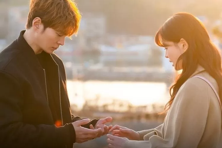 Simak selengkapnya spoiler dan link nonton The Midnight Studio epsiode 14 yang tayang pada malam ini Senin, 29 April 2024. (Instagram/@channel.ena.d)