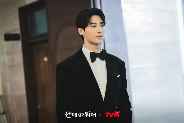 Simak berikut informasi mengenai spoiler, jadwal tayang, hingga link nonton drama Lovely Runner episode 15 sub indo malam ini (Instagram/@tvn_drama)