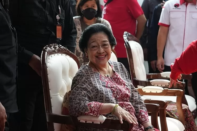 Kasus Harun Masiku kembali jadi sorotan. Megawati siap bela kader PDIP, KPK tegaskan proses hukum tetap berjalan. (Instagram @presidenmegawati / HukamaNews.com)