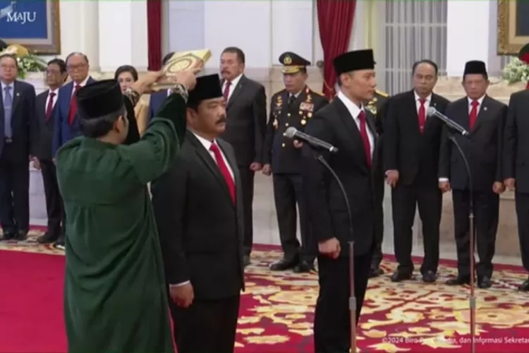 Breaking News! Presiden Jokowi Resmi Melantik AHY Menjadi Menteri ATR ...