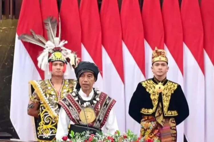 Pesona Pakaian Adat Dari Kepulauan Tanimbar Yang Dikenakan Jokowi Saat ...