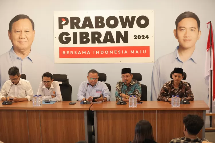 Relawan Anies Dan Ganjar Beralih Dukungan, TKN Makin Optimis Prabowo ...