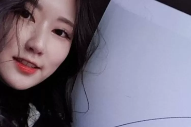 Lagi Viral! Diduga Pejabat Kemenhub Ajak YouTuber Perempuan asal Korea