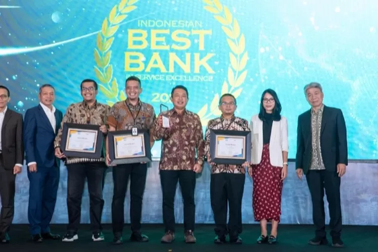 Bank DKI Raih Penghargaan Di Ajang Indonesia Banking Service Excellence ...