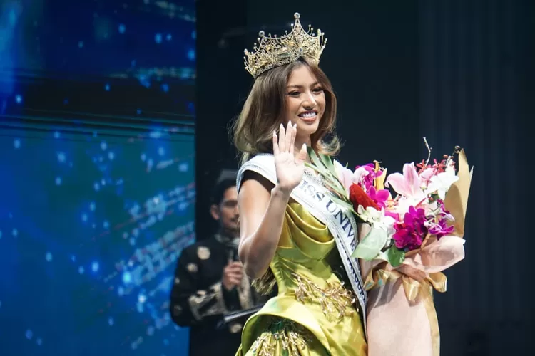 Sanly Liu juara pertama Miss Universe Indonesia 2025 (viqi)