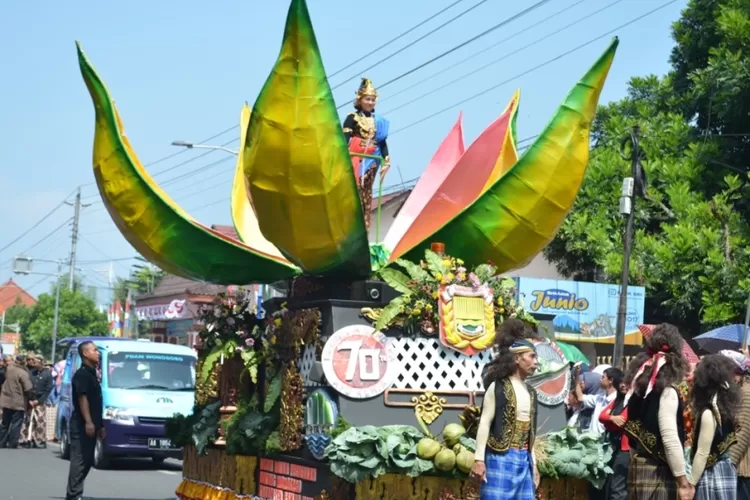 Info Macet Karnaval Kirab Budaya Desa Bungah Kabupaten Gresik