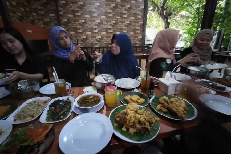 5 Rekomendasi Tempat Bukber Paling Oke Untuk Mahasiswa Di Malang, Murah ...