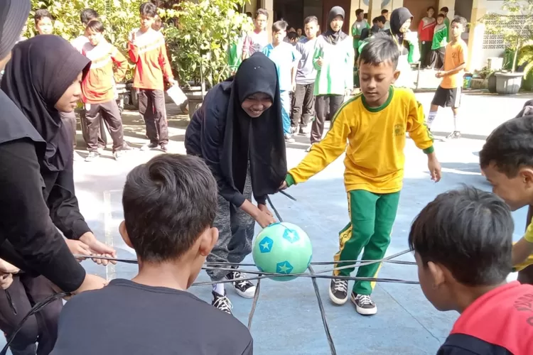 Ilustrasi lomba 17 Agustus (Foto: Tangkapan Layar smpn8solo.sch.id)